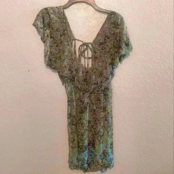 ANGIE Floral Boho Print Dress Size S Womens Flutter Sleeve Ruffle - Picture 1 of 9